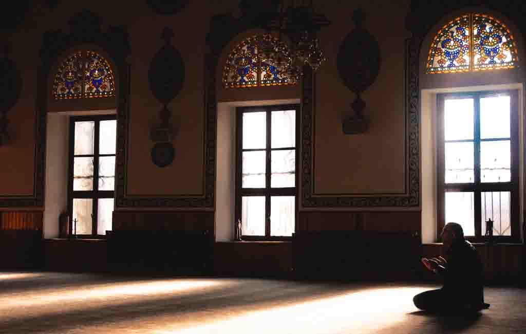 Filosofi dan Makna Kata Bersyukur dalam Kehidupan