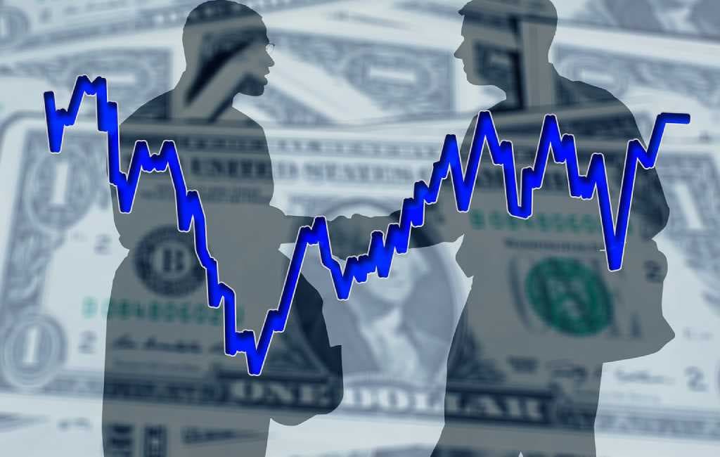 Minat Jadi Broker Pialang? Ini Manfaat & Komisinya