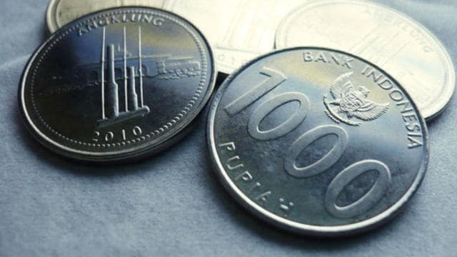 Ini Kelebihan dan Kekurangan Uang Kertas dan Mata Uang Logam