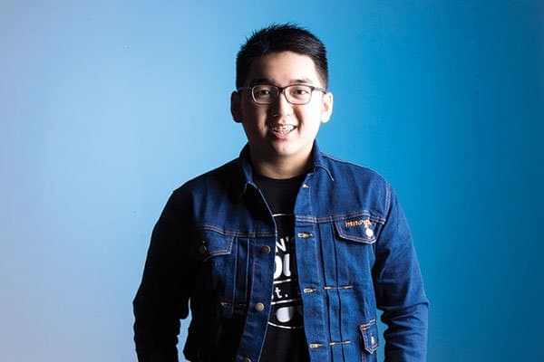 Yasa Singgih, Inspirasi Milenial Bahwa Siapapun Bisa Sukses