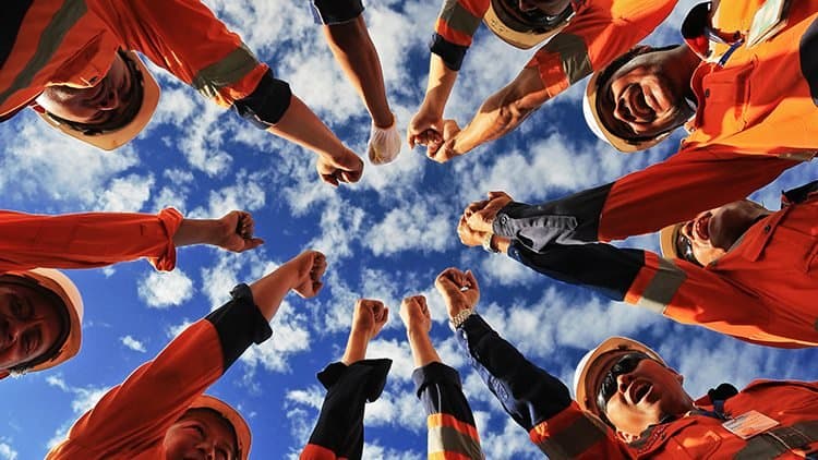 Saham INDY, Emiten yang Rajin Diversifikasi Portofolio