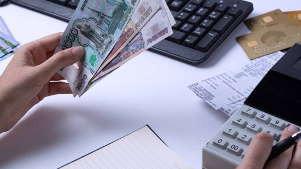 Ini Dia Hukum untuk Perusahaan yang Telat Bayar Gaji