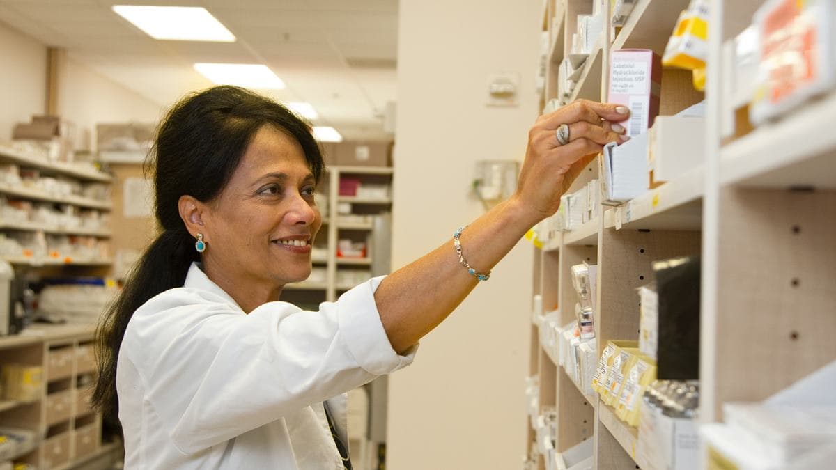 8 Tips Memulai Bisnis Apotek yang Menguntungkan