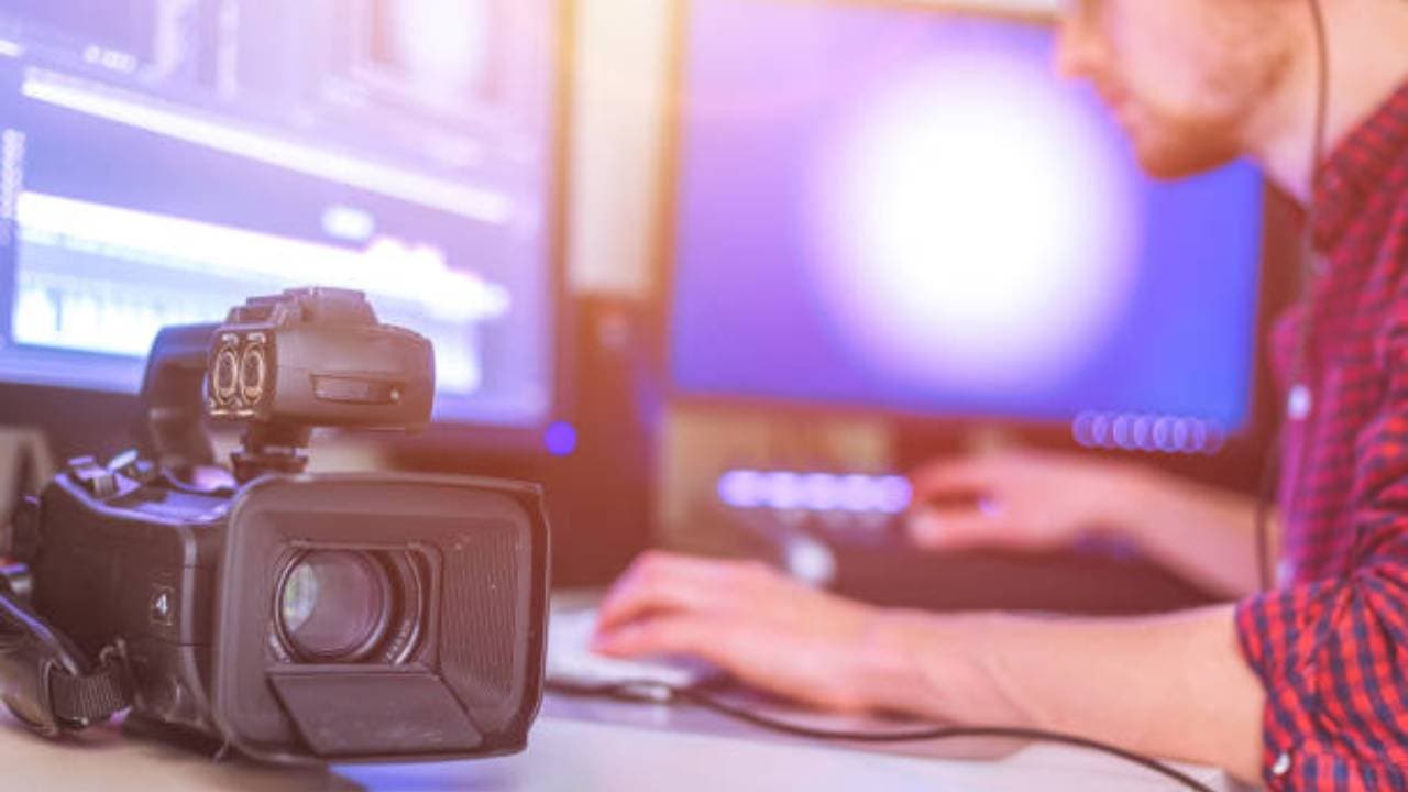 Buat Iklan Menarik Kini Tak Sulit Lagi Berkat Aplikasi Ini