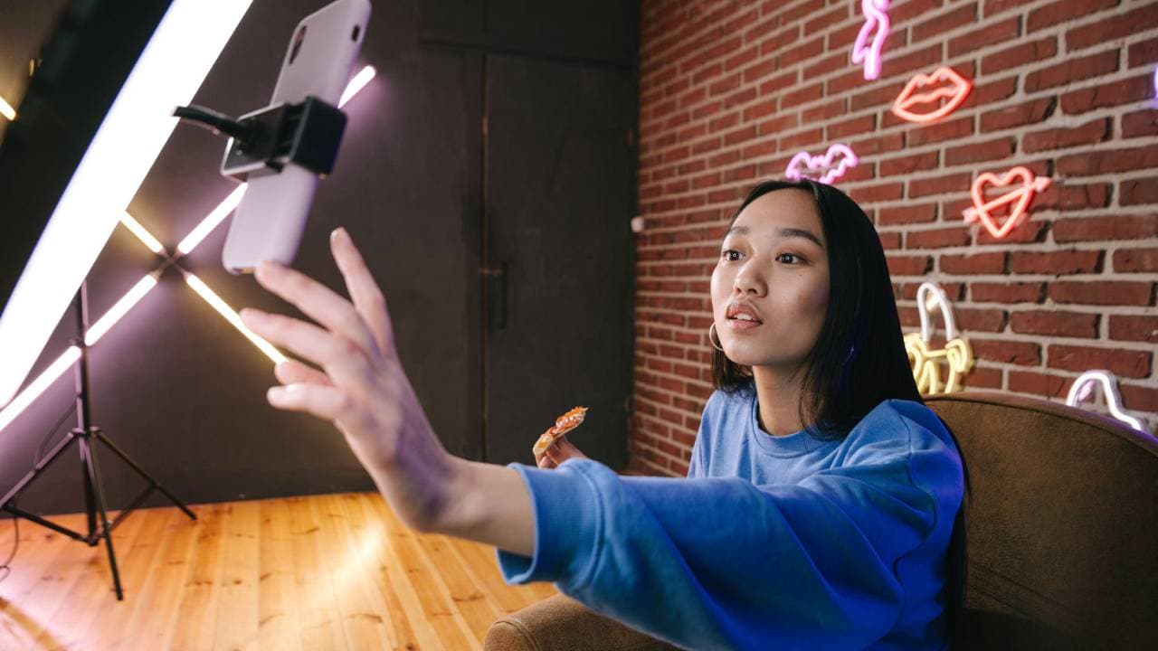 Sumber Cuan, Ini Cara Jadi Content Creator di Medsos