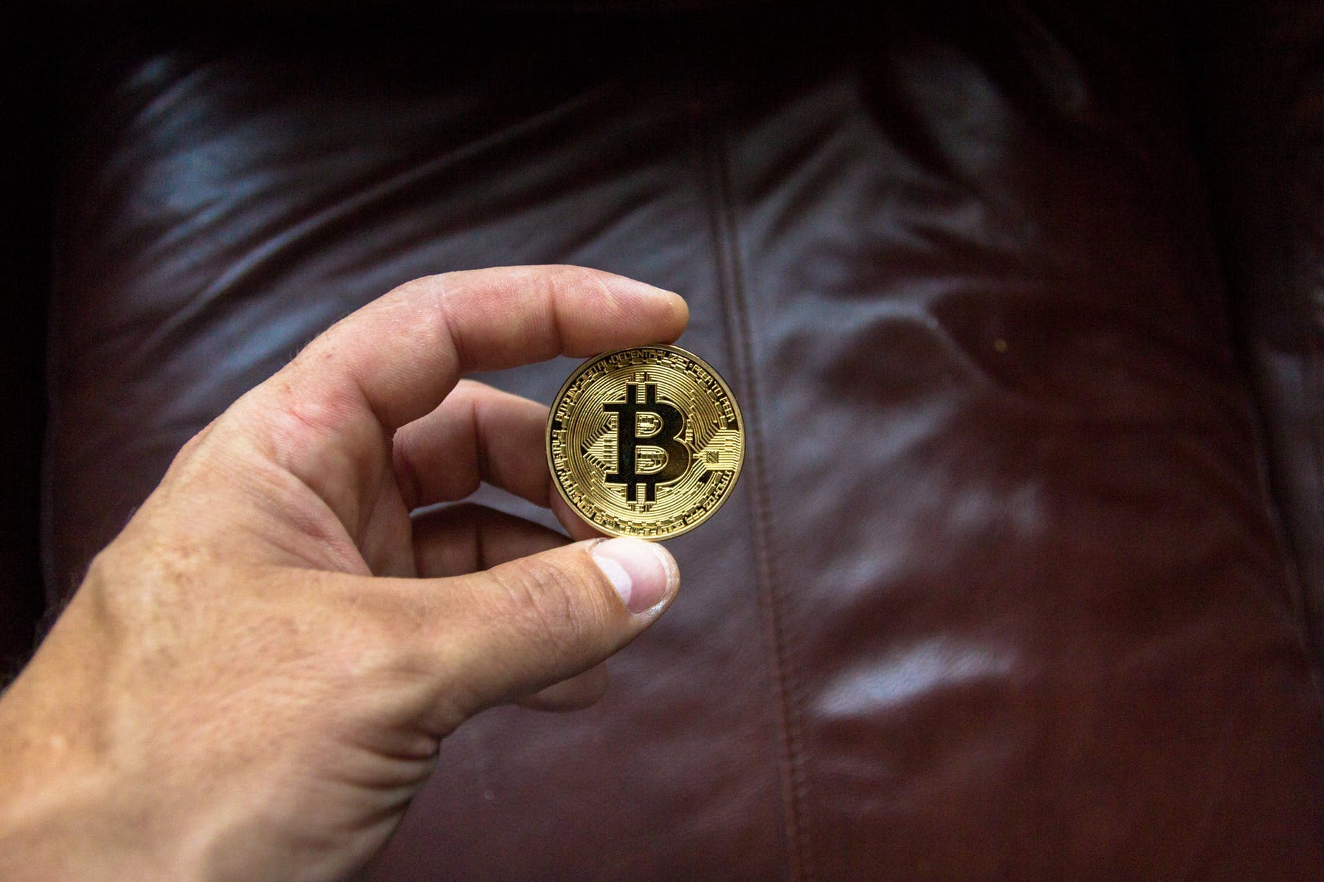Bitcoin News Hari Ini: Analisis Perkembangan BTC & yang Mempengaruhi Harga