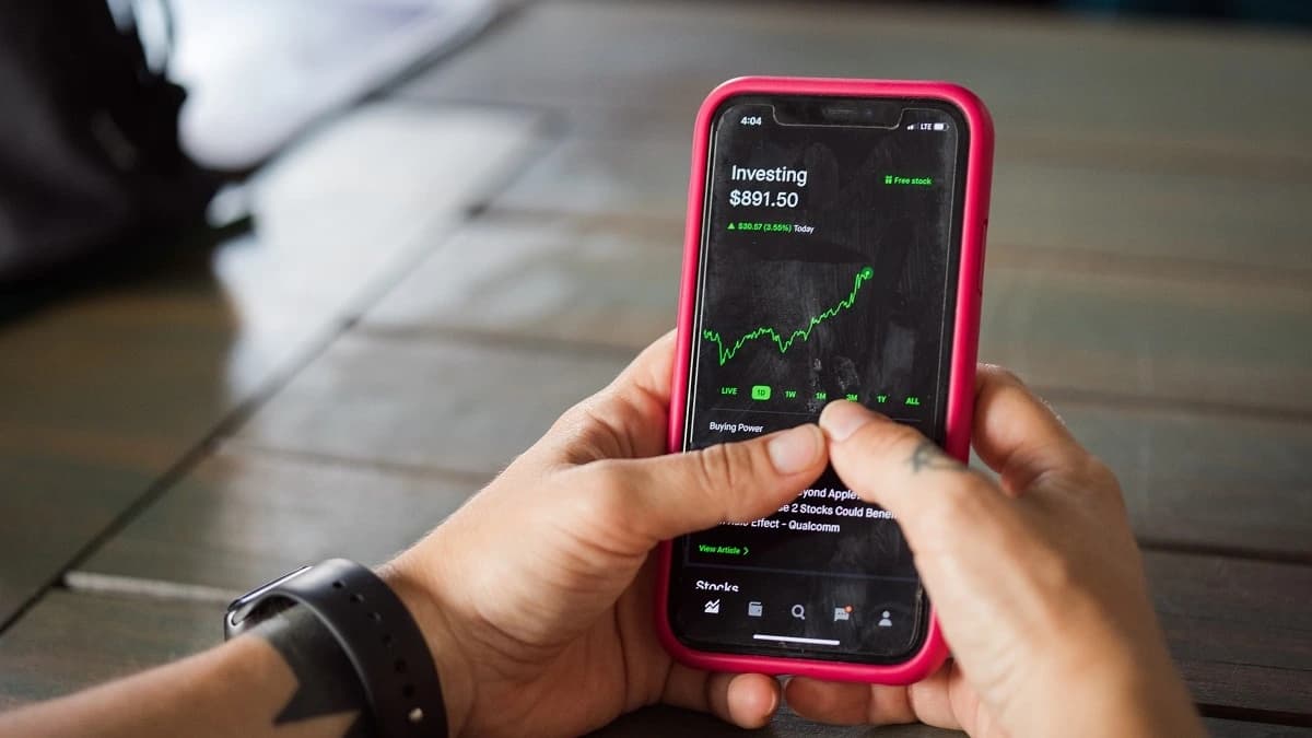 Menggali dan Melakukan Analisis Foreign Flow pada Saham