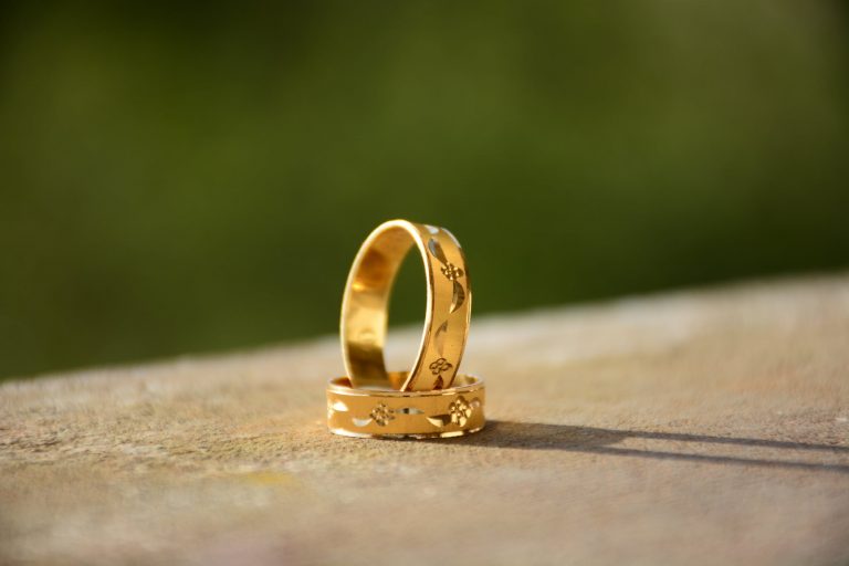 Rekomendasi Model  Cincin  Emas  Terbaru Buat Inspirasi Kamu 