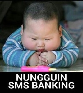 meme gajian sms banking