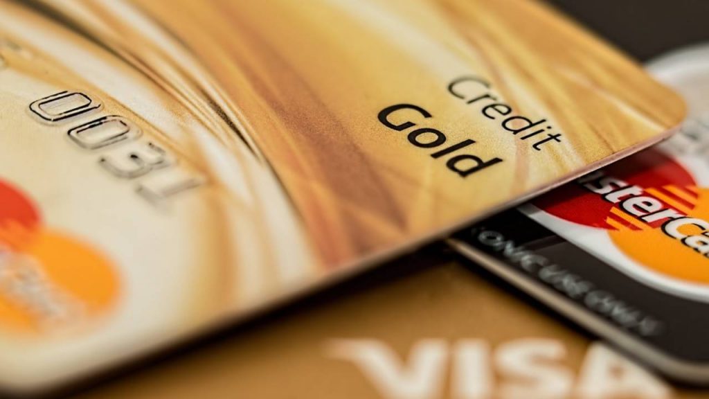 Menaikkan Limit Kartu Kredit